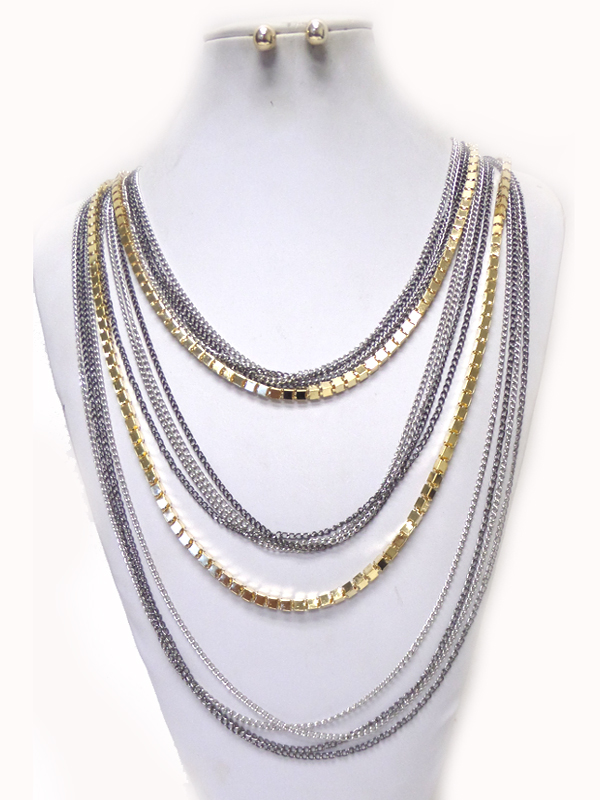 Multi styles metal layer necklace set