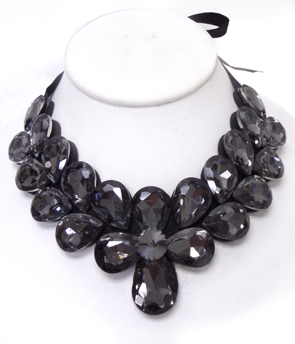 Flower design crystals bow tie back bib necklace 