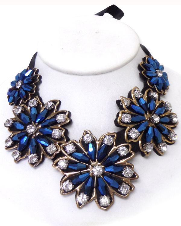 Linked flowers with crystals bow tie back bib necklace set 