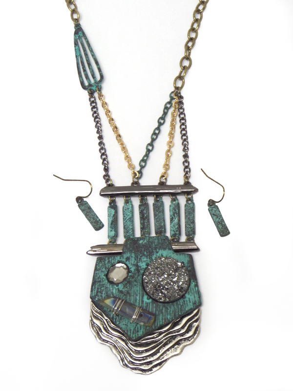 Druzy and semi precious stone mix long necklace set