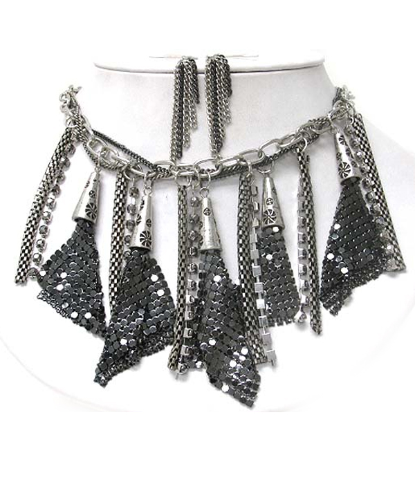 METAL MESH AND CRYSTAL TASSEL DANGLE NECKLACE EARRING SET