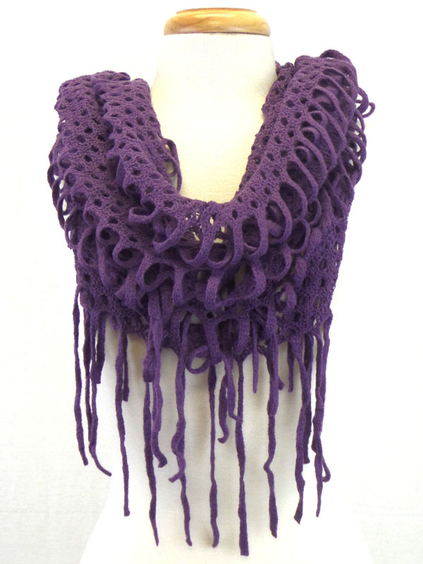 Infinity net and fringe scarf