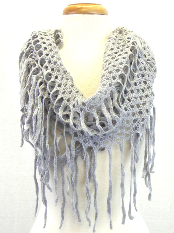 Infinity net and fringe scarf