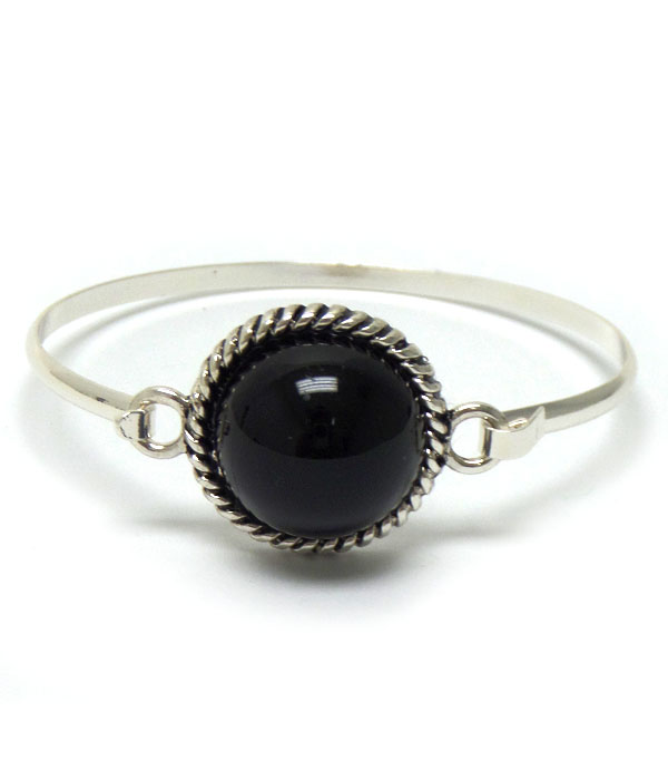 Texture metal around stone wire bangle bracelet 