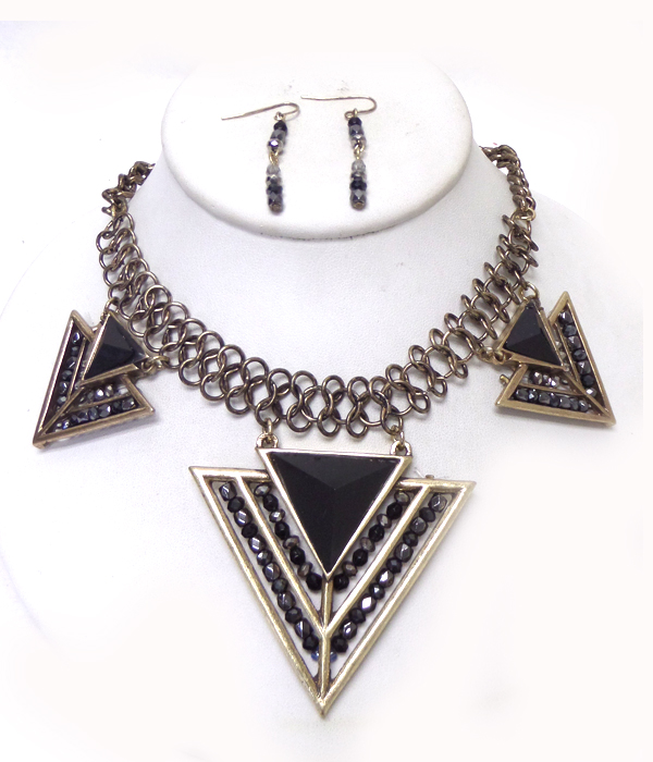 Geometric shape acryl beads and metal art necklace set
