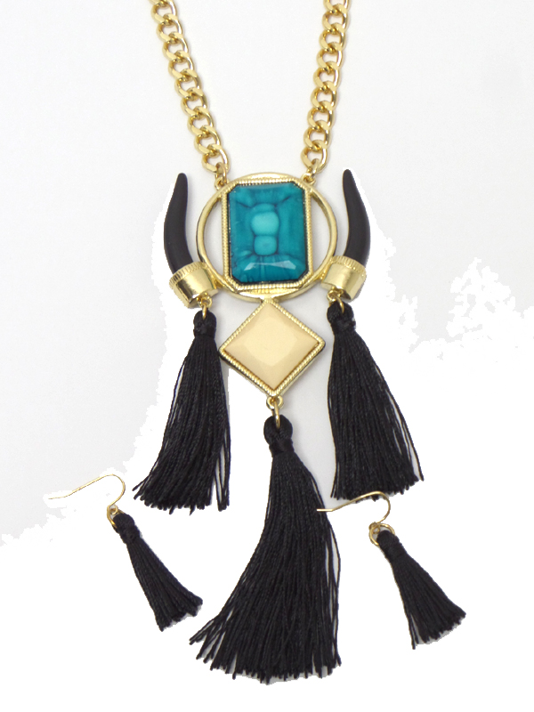 HORNS WITH TASSEL DROP LONG NECKLACE SET