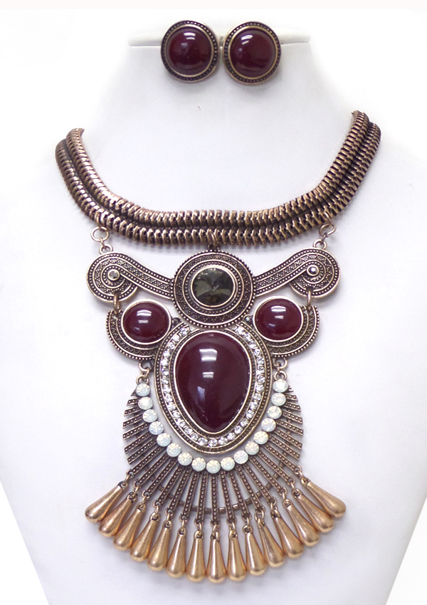 Luxury class crystal and mixed stone statement necklace set