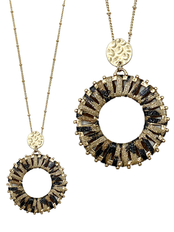 Animal print ring pendant long necklace