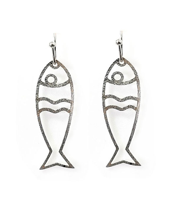 Metal fish earring