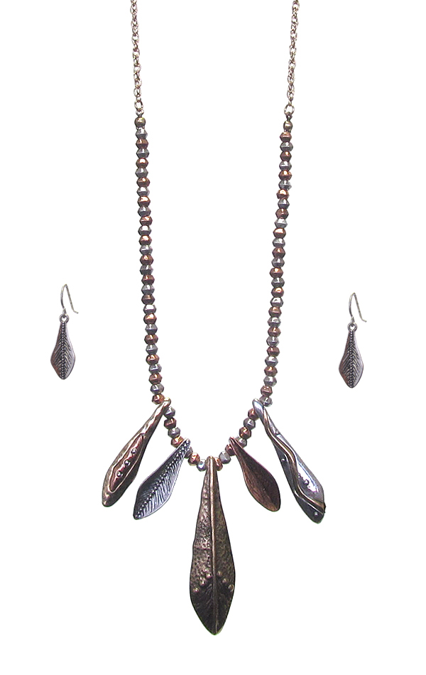 LEAF PENDANT LONG NECKLACE SET