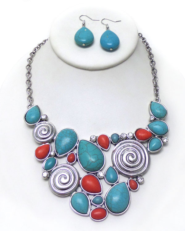 Turquoise stone and metal necklace set