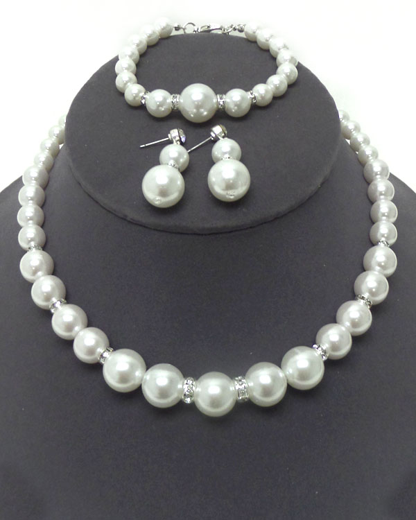 Pearl with crystals necklace and bracelet set