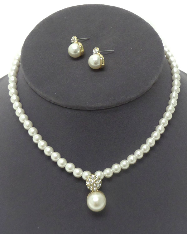 Pearl with single pearl pendant necklace set
