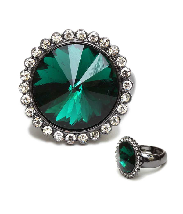 Crystal and facet glass stretch ring