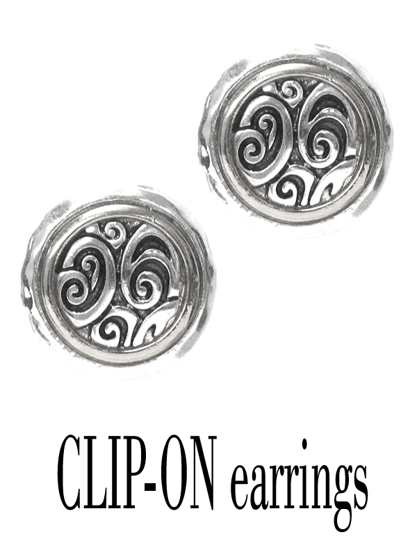 DESIGNER TEXTURED CLIP ON EARRING