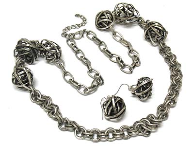 Metal tangled wire ball necklace and earring set 