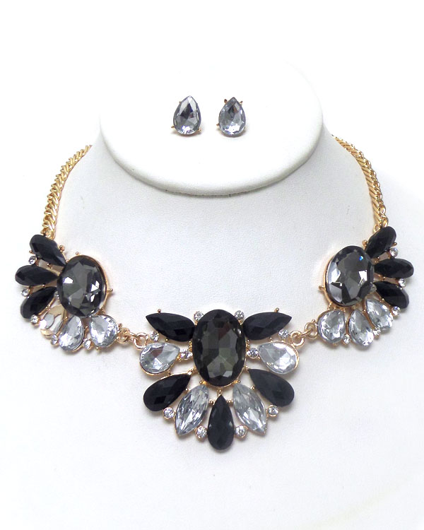Flower with large crystals necklace set