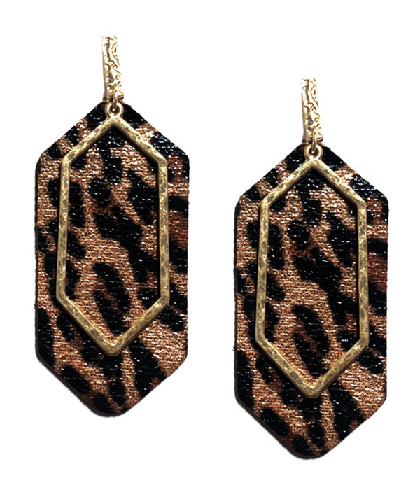 ANIMAL PRINT EARRING