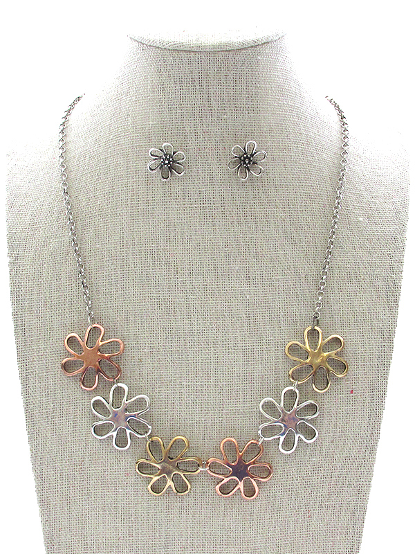 VINTAGE METAL MULTI FLOWER LINK NECKLACE