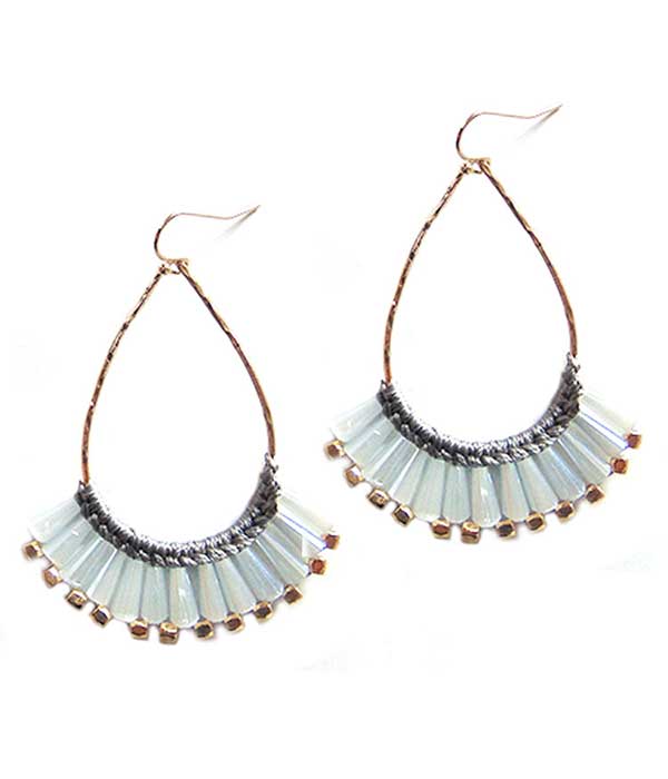 STONE TASSEL WIRE TEARDROP EARRING