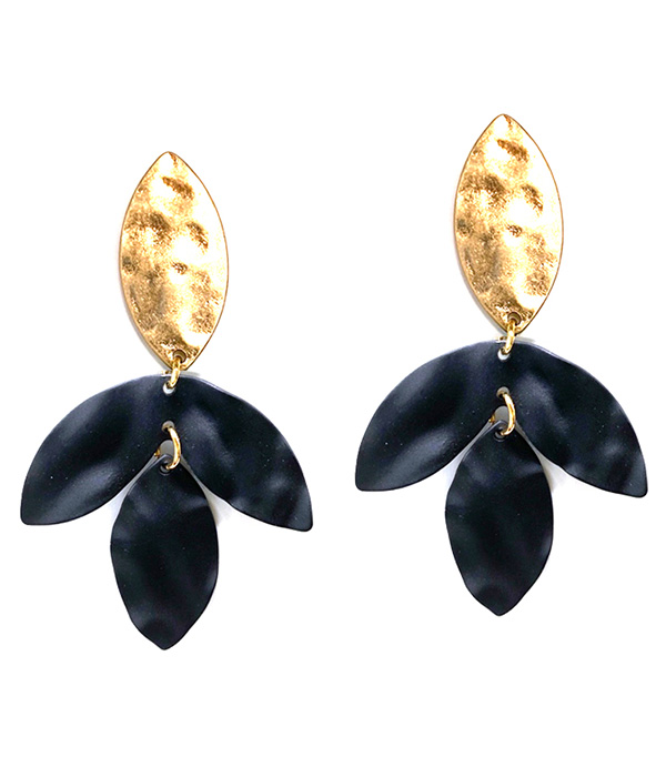 Metal leaf drop earring