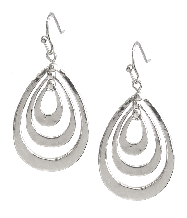 Triple teardrop metal earring