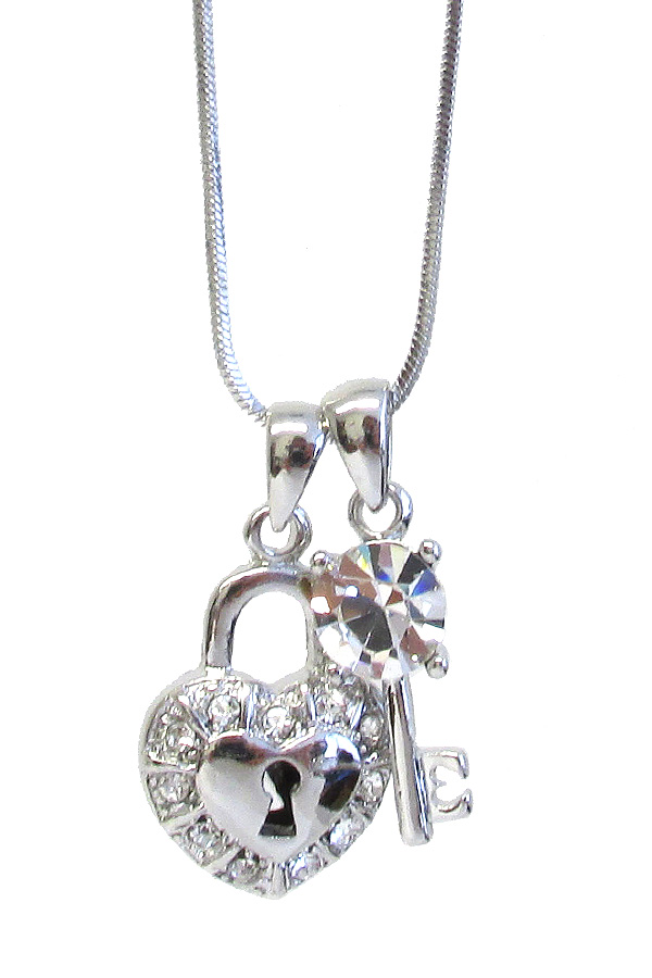 Made in korea whitegold plating crystal heart lock and key pendant necklace