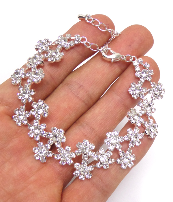Multi crystal flower link bracelet