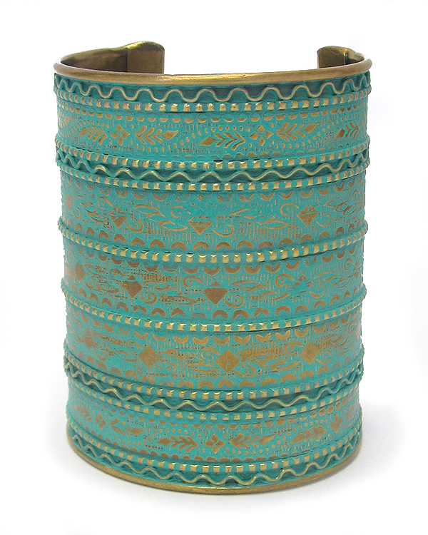 Textured thick brass cuff bangle bracelet