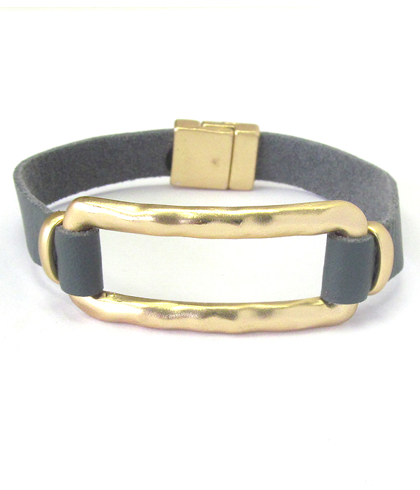 HAMMERED METAL SQURE RING AND LEATHER BAND MAGNETIC BRACELET