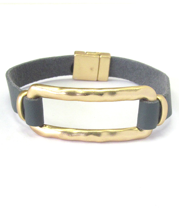 Hammered metal squre ring and leather band magnetic bracelet