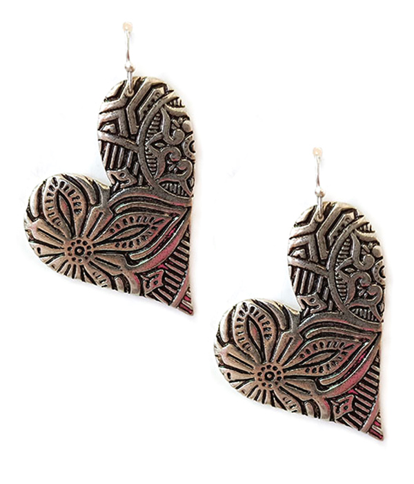 FLOWER TEXTURED METAL HEART EARRING