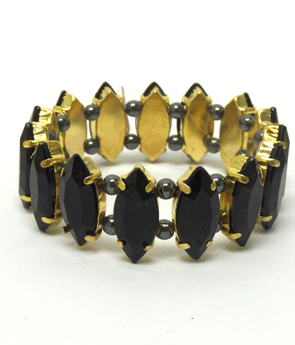 Linked stones and beads bracelet 