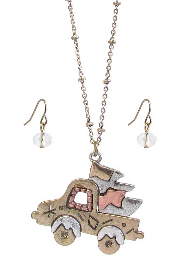CHRISTMAS THEME TRUCK AND TREE PENDANT NECKLACE SET