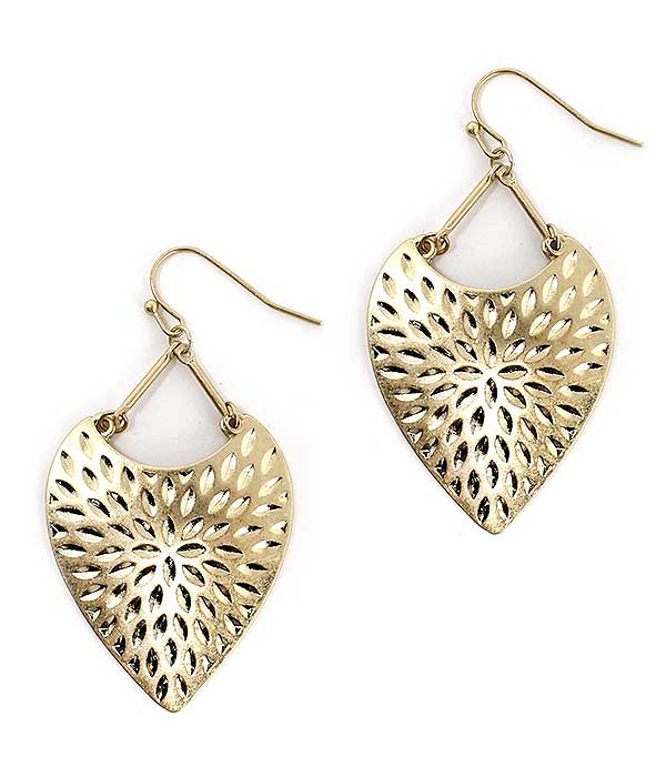 METAL FILIGREE EARRING