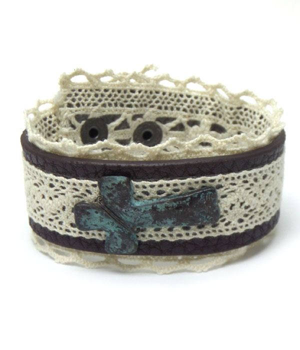 Handmade leather with lace vintage cross button bracelt