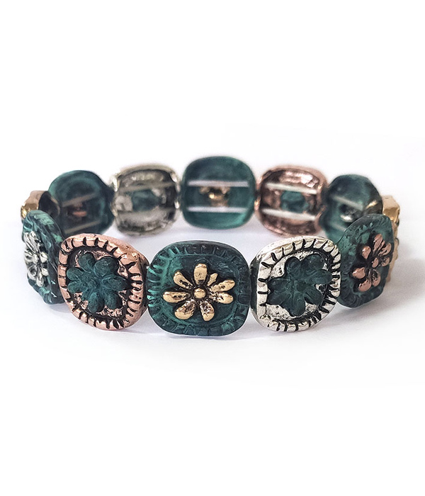 TEXTURED VINTAGE METAL STRETCH BRACELET - PATINA FLOWER