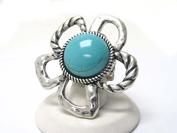 Turquoise stone deco flower stretch ring