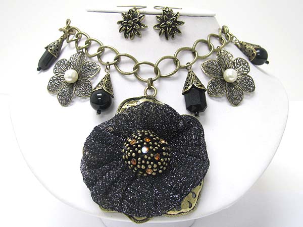 CRYSTAL AND CHIFFON MESH DECO METAL FLOWER PENDANT AND DANGLES NECKLACE EARRING SET