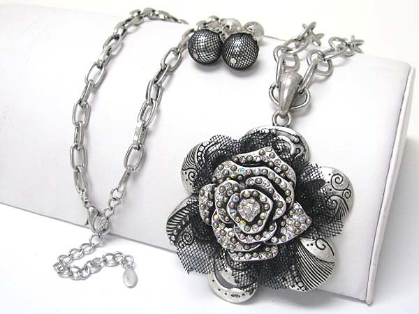 CRYSTAL AND CHIFFON MESH DECO METAL FLOWER PENDANT LONG NECKLACE EARRING SET