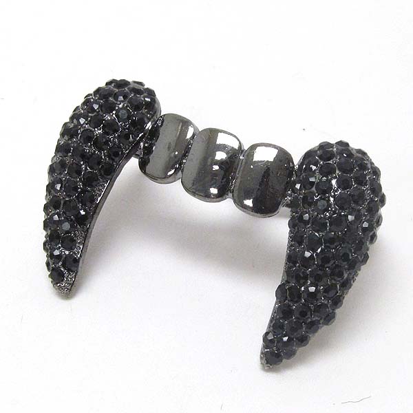 Crystal stud cannie tooth dual finger ring