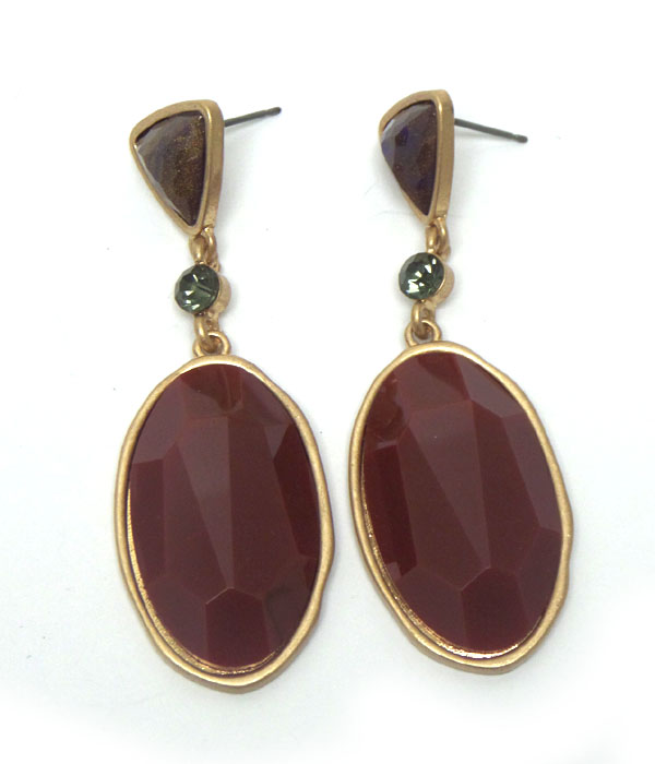 Two stones linked hook earrings