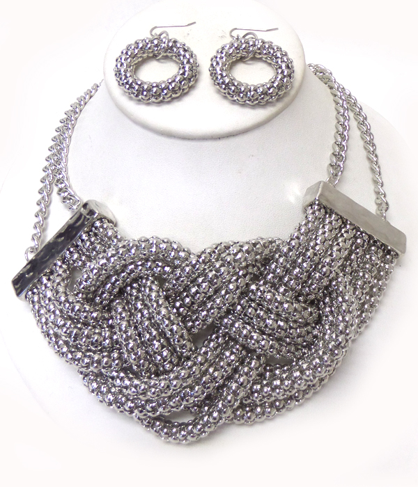 Chunky braided metal necklace set