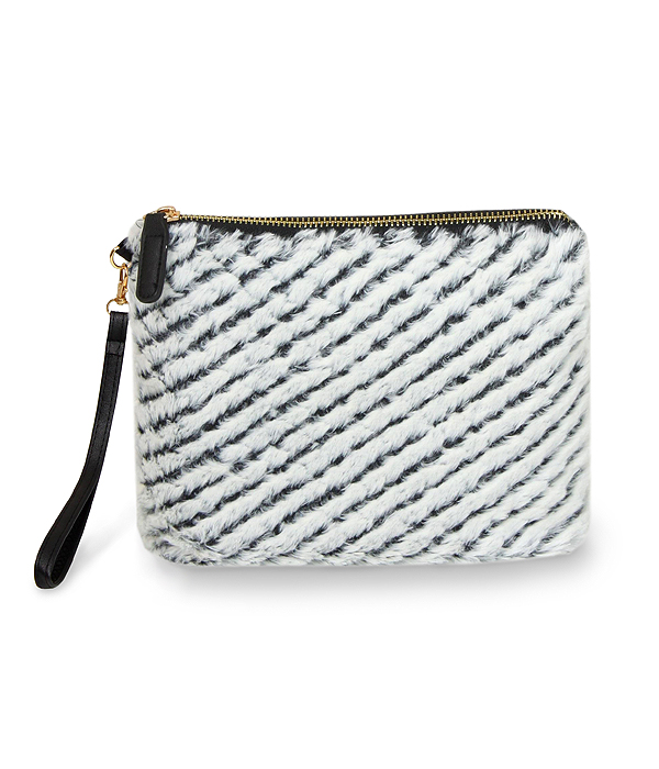 Fur pouch - 100% polyester