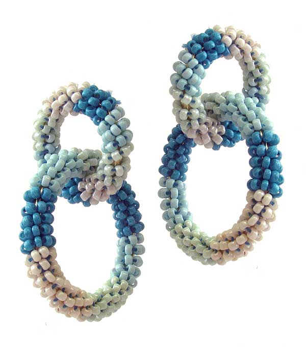 MULTI SEEDBEAD DOUBLE RING DROP EARRING