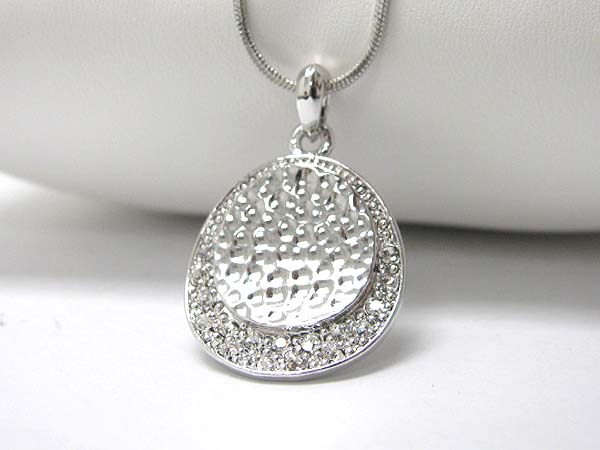 Made in korea whitegold plating crystal stud round hammered disk pendant necklace