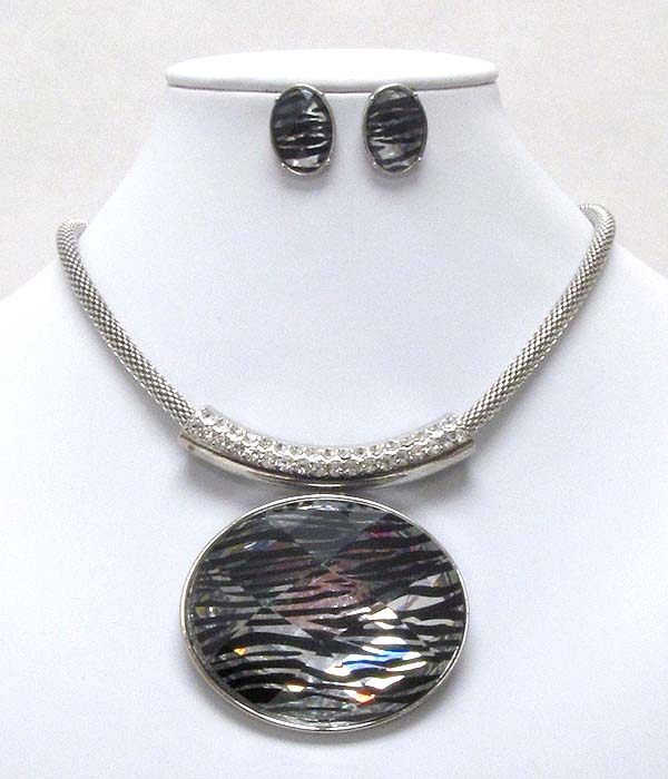 Crystal and animal print large oval facet glass pendant necklace earring set - zebra