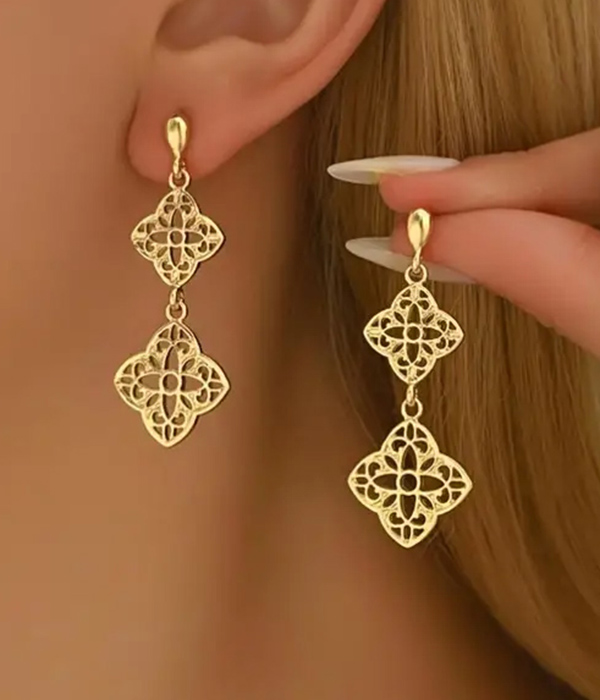 Metal filigree double quattrefoil drop earring