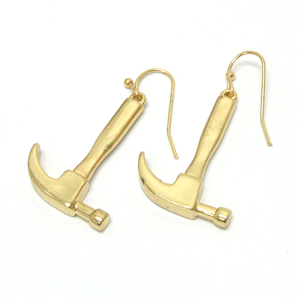 Hammer drop earring
