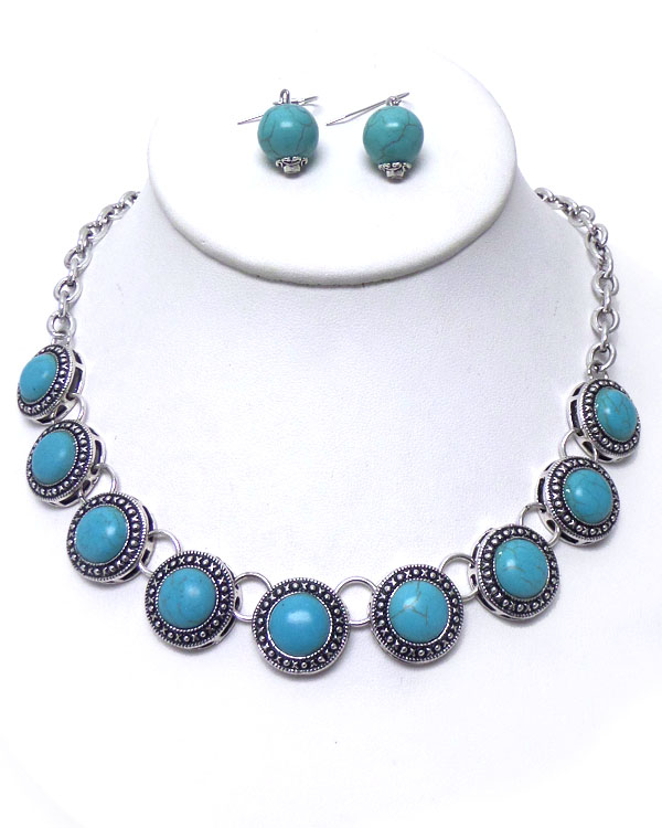 Linked disks with turquoise stone necklace set